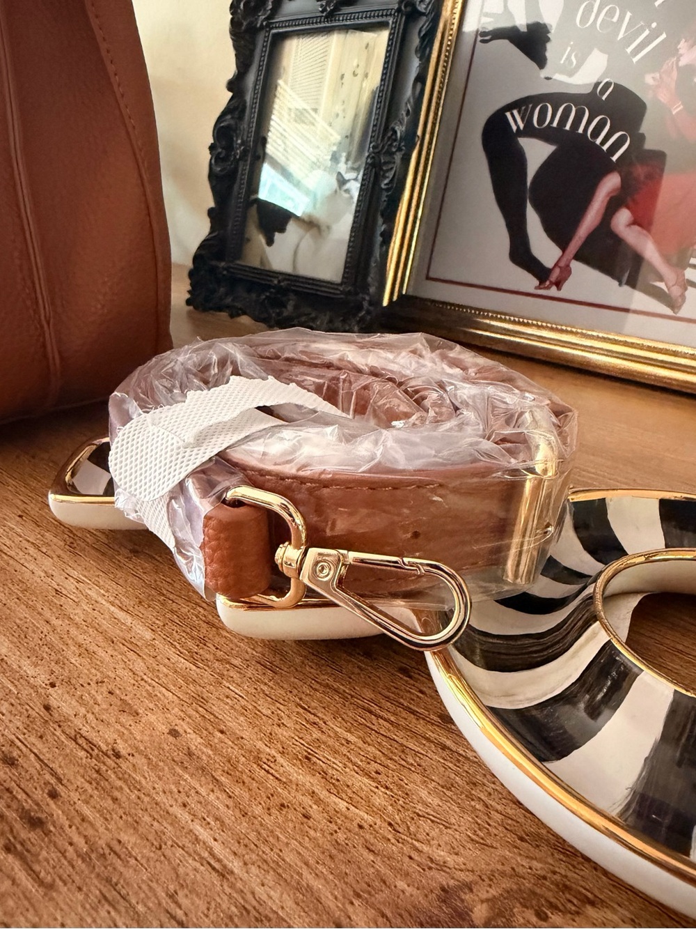 Lulus Cognac Brown Shoulder Bag NWT - Picture 3 of 8